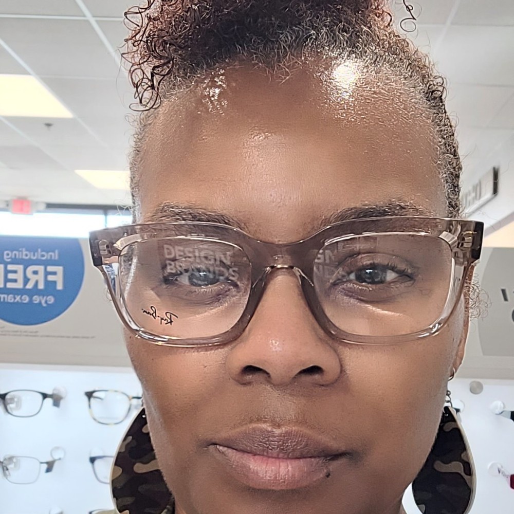 Meet your Posher, Lavonda